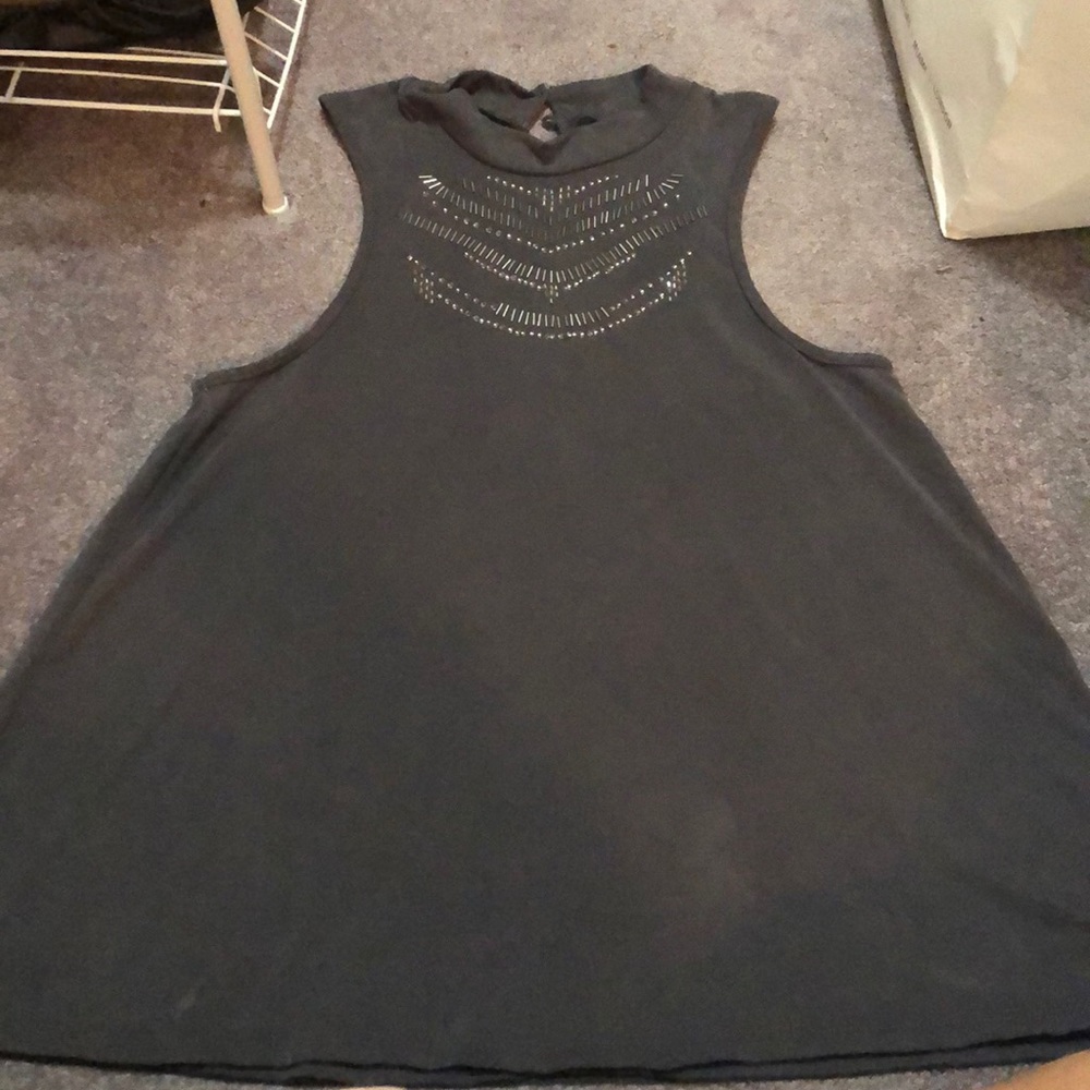 never worn flowly top